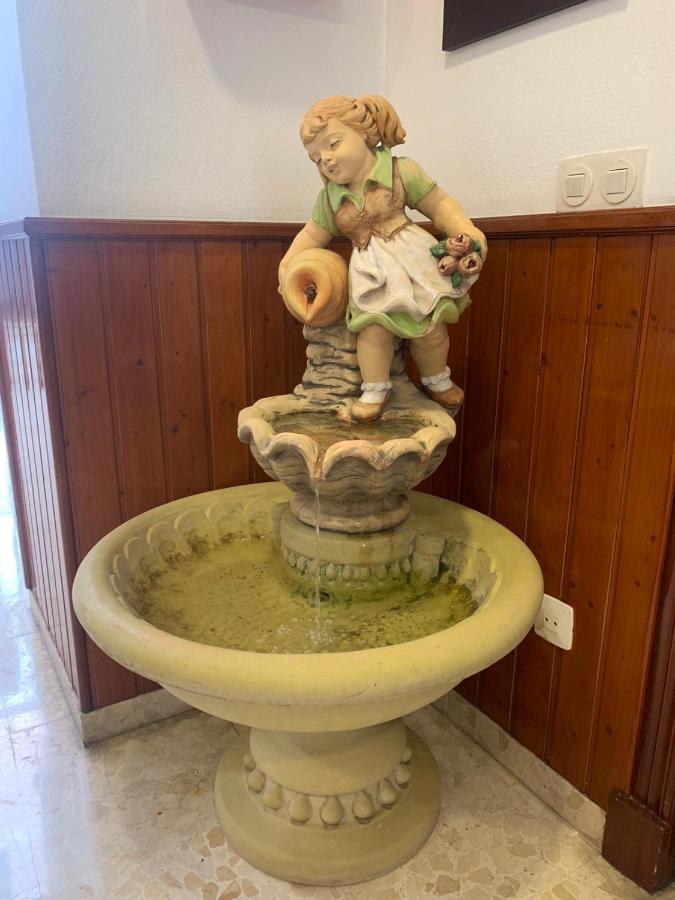 ホテル Sanvi Xerez Centro ヘレス エクステリア 写真